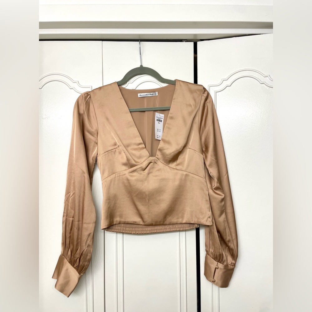 Abercrombie & Fitch Long Sleeve Satin Puff Sleeve Top